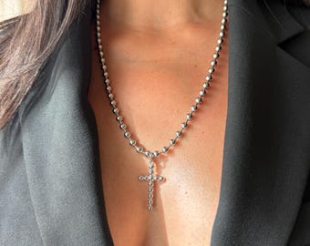 Halsband med korskedja | edgy alternativa halsband | unisex