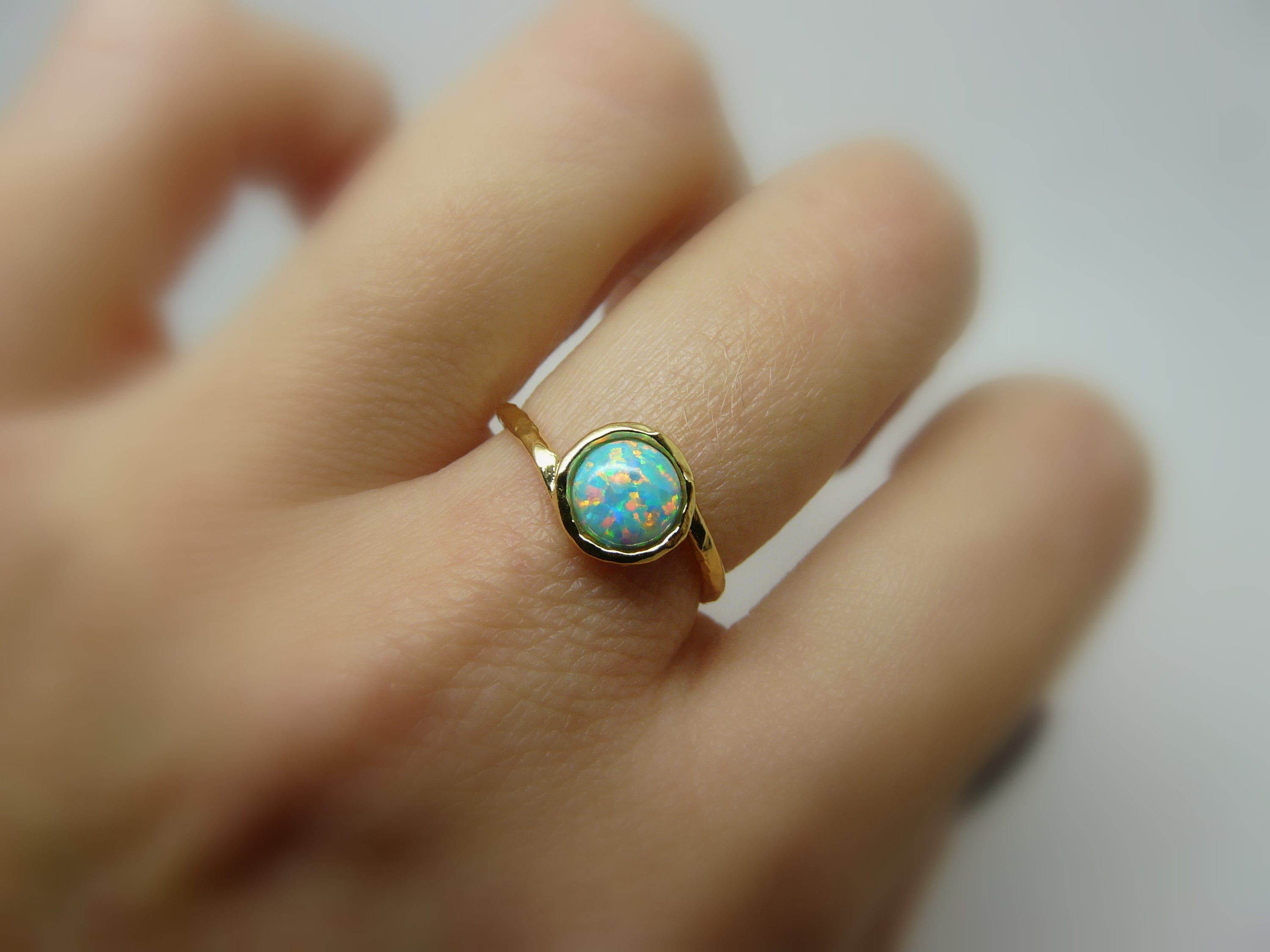Silver Stacking ring Ethiopian Opal Ring Dainty Opal Ring Opal Silver Ring Opal Ring Simple Ring Bijoux Bagues Bagues empilables Bridesmaids ring Opal Ring 