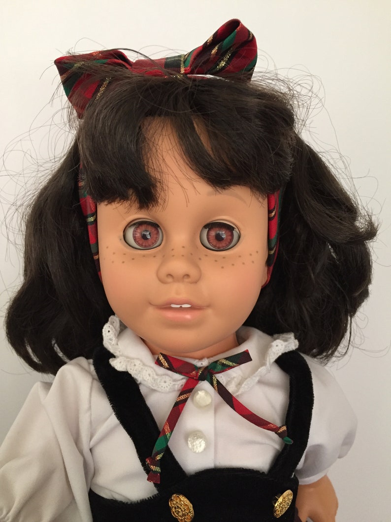 1998 Chatty Cathy Mattel Holiday Reproduction talking Brown image 3