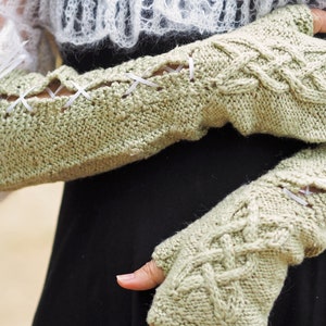 Caerleon Mantelet and Fingerless Mitts Rayon Silk Mohair Green-Gold White Lace Adult Sizes image 4