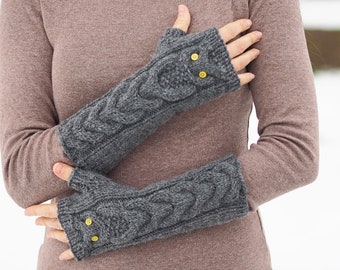 Owly Owl Fingerless Mitts Gloves Gauntlets Charcoal Grey