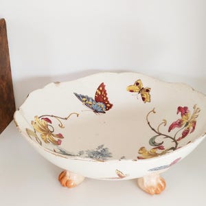 Fruit bowl with polychrome design in Lunéville earthenware, round dish