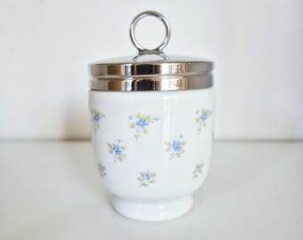 Porcelain egg cooker made in England, Worcester, egg cooker, egg cocotte, egg coddler