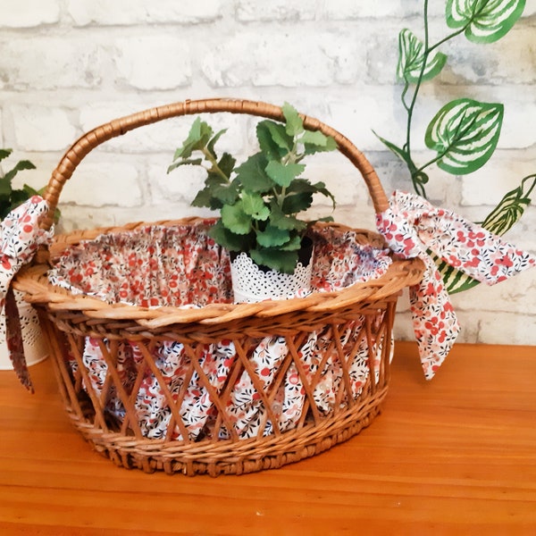 Corbeille en rotin , tissu Liberty , panier vintage français