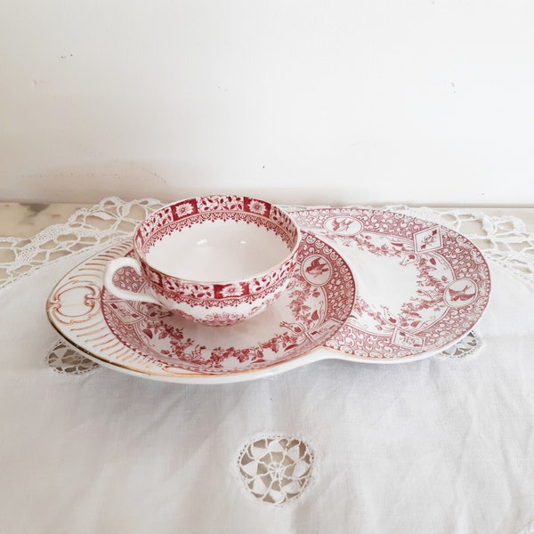 Porte tasse à thé ou café et patisserie en faïence de Longwy , rouge et or , mésanges , antique français