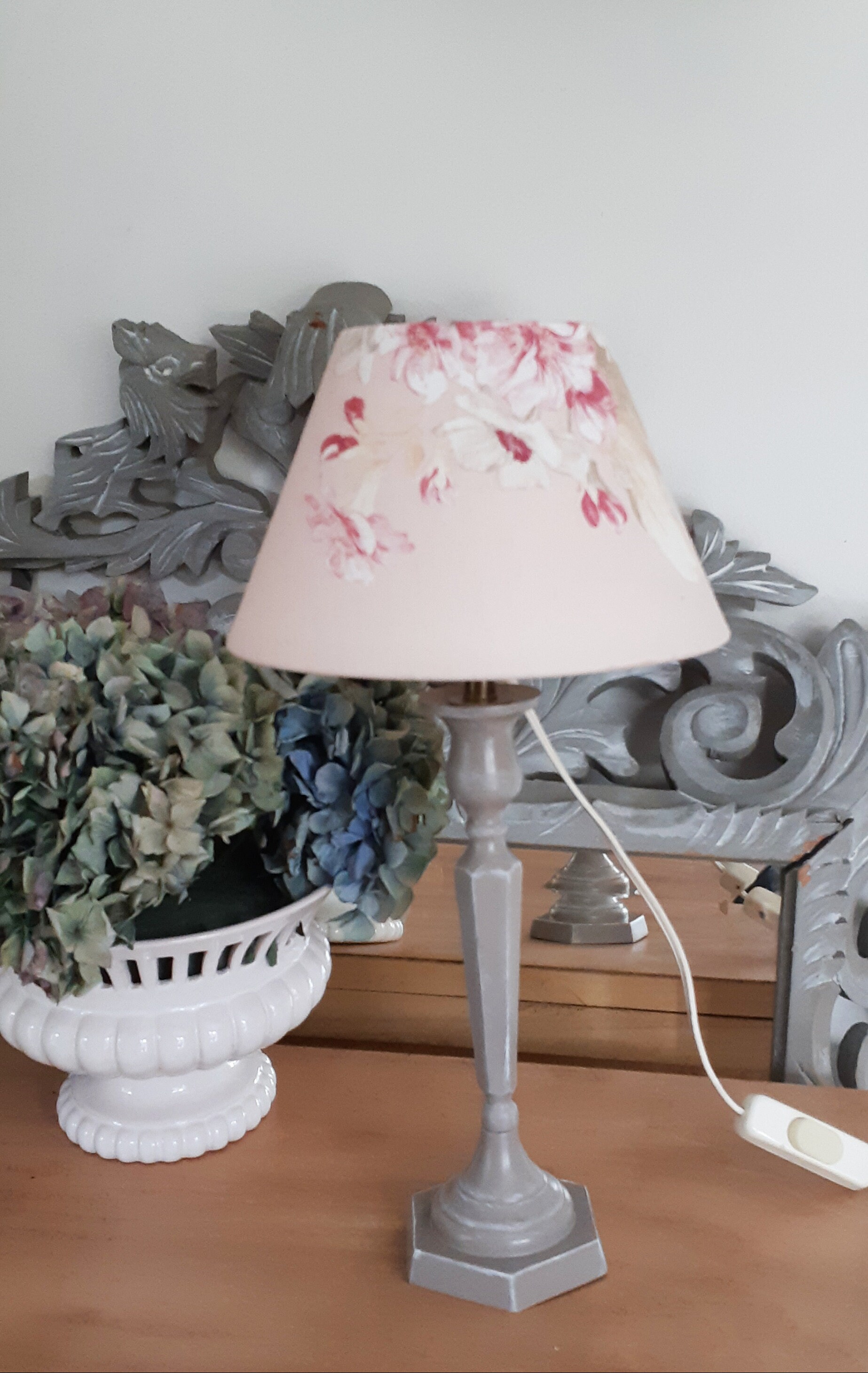 Lampe de Chevet , Patinée Taupe, Vintage Français