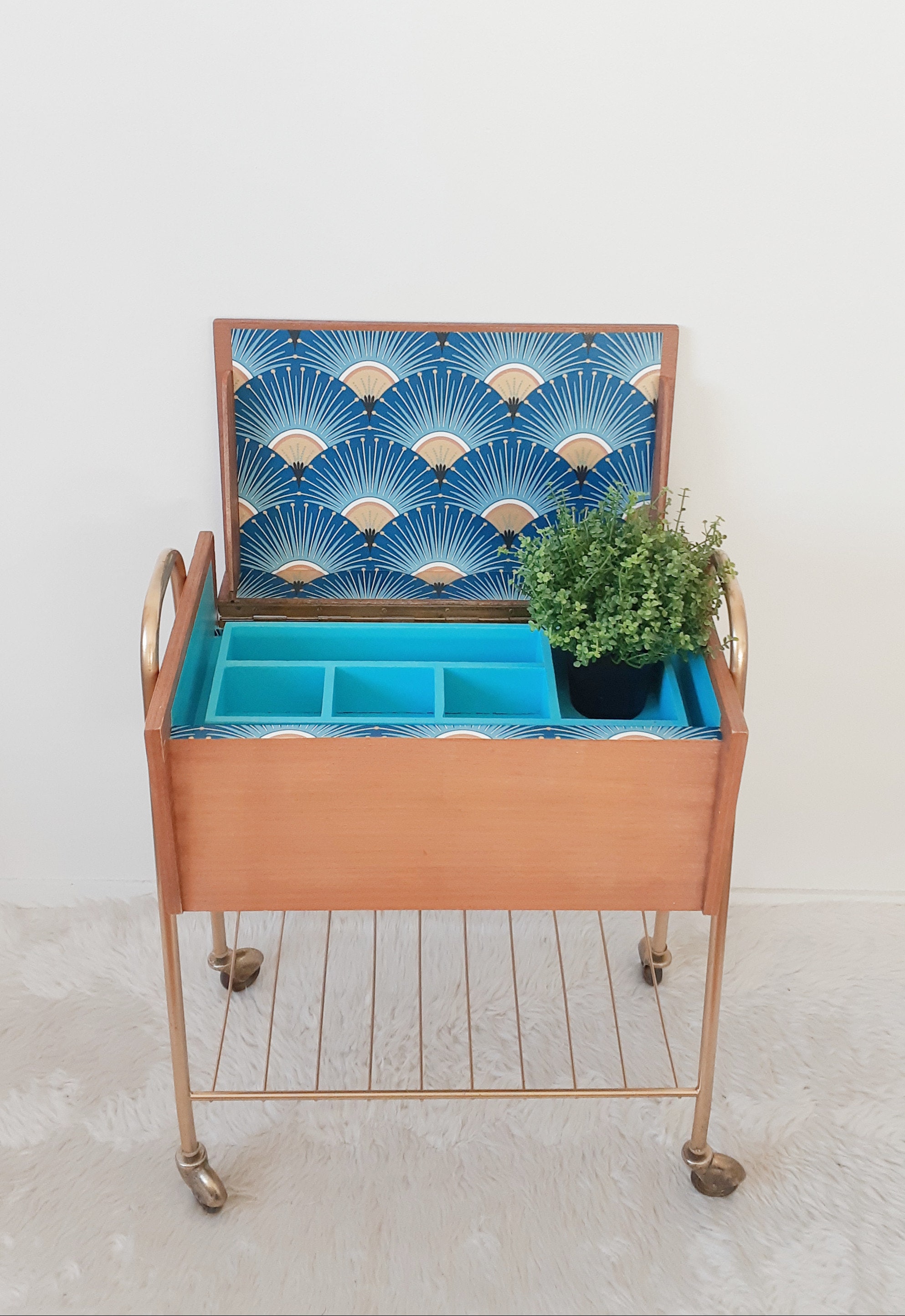 Travailleuse Vintage Relookée, Boite à Couture , Années 50