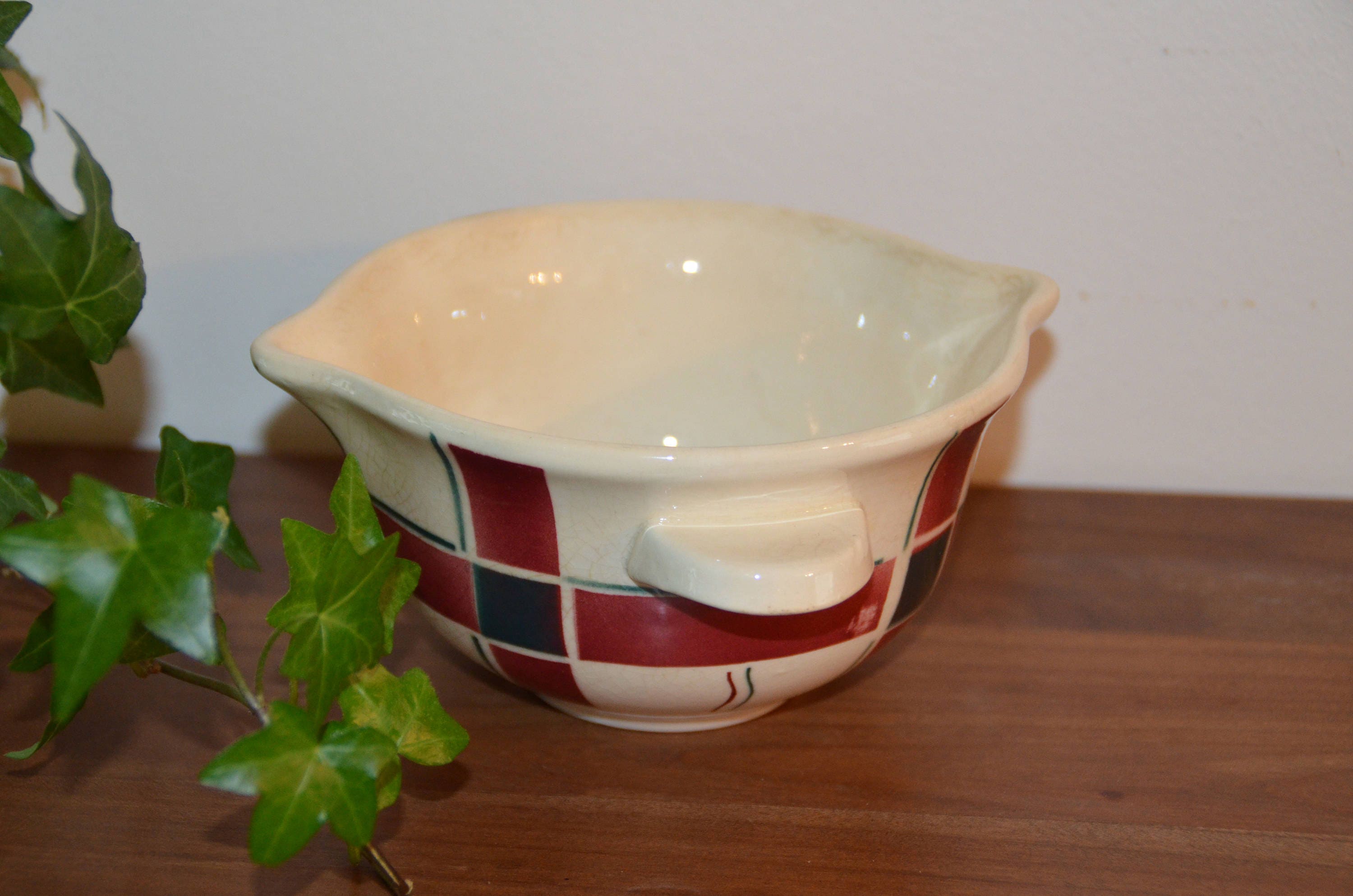 Saucière en Faïence de Sarreguemines , French Vintage Années 50