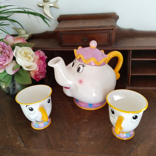 Service à thé Disney , Mrs Potts , et tasses Chip , La Belle et le Bête