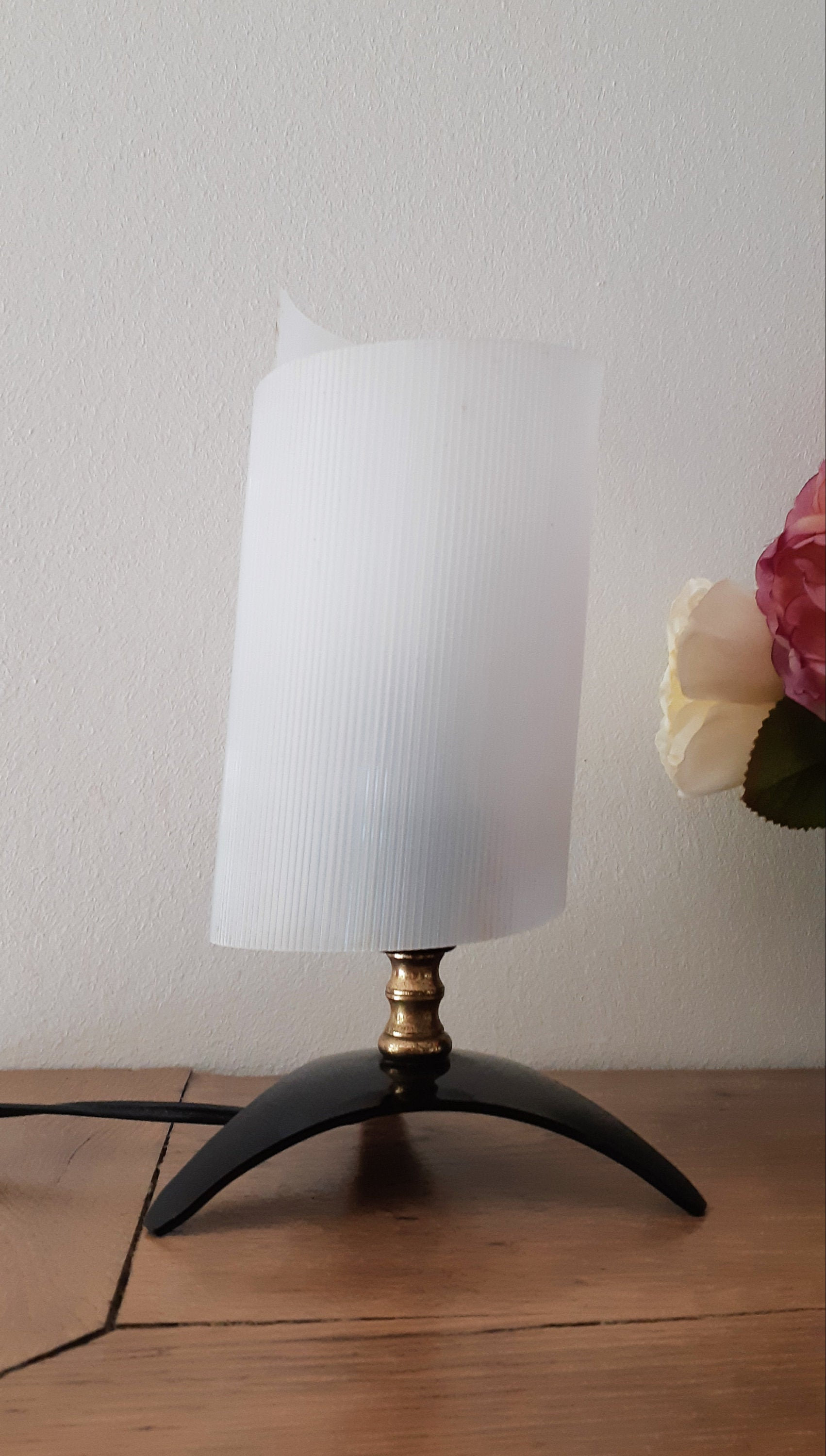 Lampe de Bureau ou Chevet Tripode, Vintage, en Plastique , Lamp, French Années 50