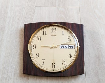 Pendule , horloge en formica marron , forme rectangulaire , vintage , fonctionnelle