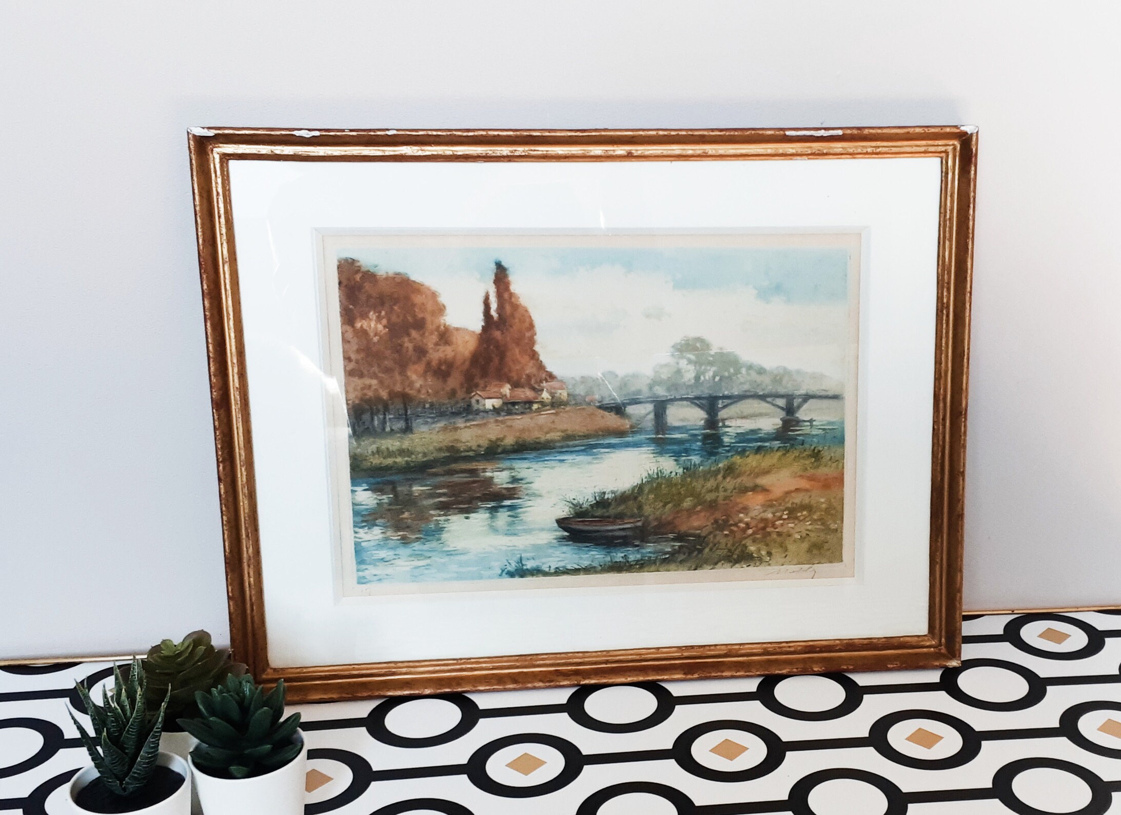 Petite Gravure/estampe Encadrée - Paysage Signé, Dimensions 6 1/2 X 4 1/2 Pouces (image), En Très Bon état
