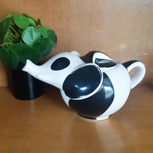 Théière Elephant panda   , vintage français, année 81