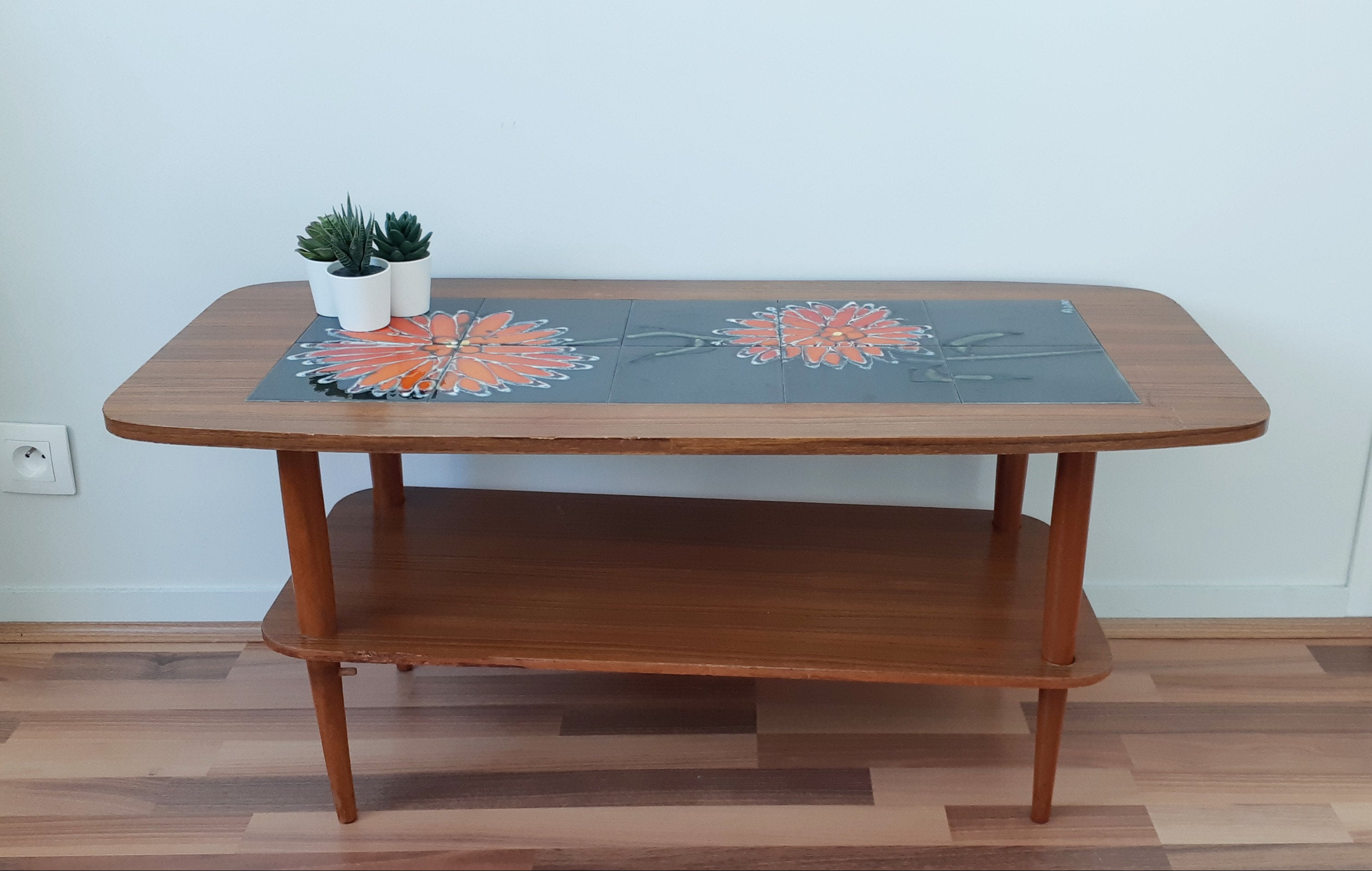 Table Basse Vintage en Bois et Carrelage , Années 50