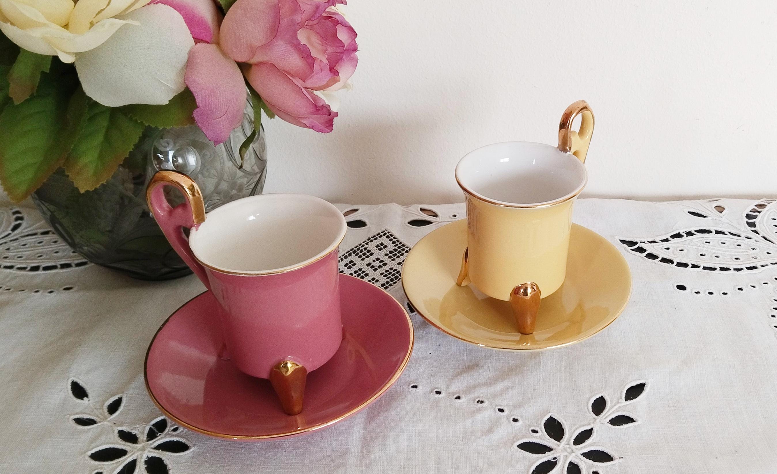 LOT DE 2 TASSES GENEVIEVE LETHU (vue sur VENCE) 1997 EUR 4,99 - FR