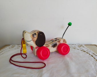 Little Snoopy, Fisher Price training dog, wooden, vintage 1965