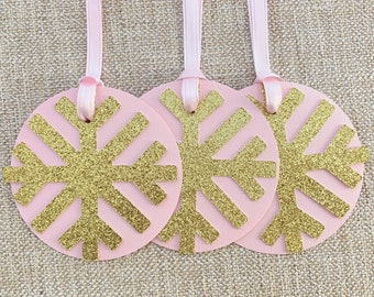 Etiquetas de regalo de copo de nieve, rosa y oro invierno Onderland decoraciones, rosa y oro copo de nieve etiquetas de regalo.