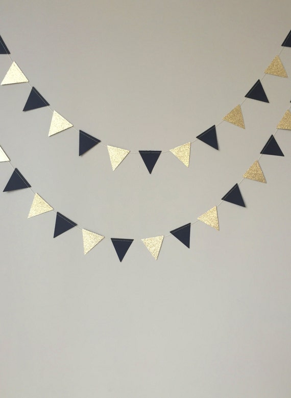 50th birthday party  Black and gold party decorations, Birthday party  decorations, White party decorations