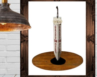 Grand Ole Opry mic stand in circle printable, Grand Ole Opry microphone with Ryman circle printable, Nashville memorabilia printable