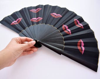 Abanico Labios. Abanico pintado a mano, Lips handfan, eventail / Abanico de madera / Abanico juvenil / Abanico moderno / Abanico de algodón