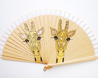 Abanico PINTADO A MANO. Jirafas. Giraffes Hand fan, eventail