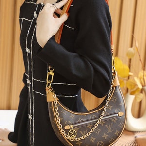 Louis Vuitton Petit Sac Plat EPI Leather Crossbody Bag