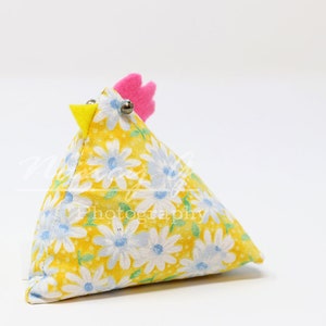 Chicken pin cushions, pin cushion, stuffed rice bag, animal, farm animal, cute bag, fabric, animals, bird, sewing equipment, supplies, sew #12 yellow