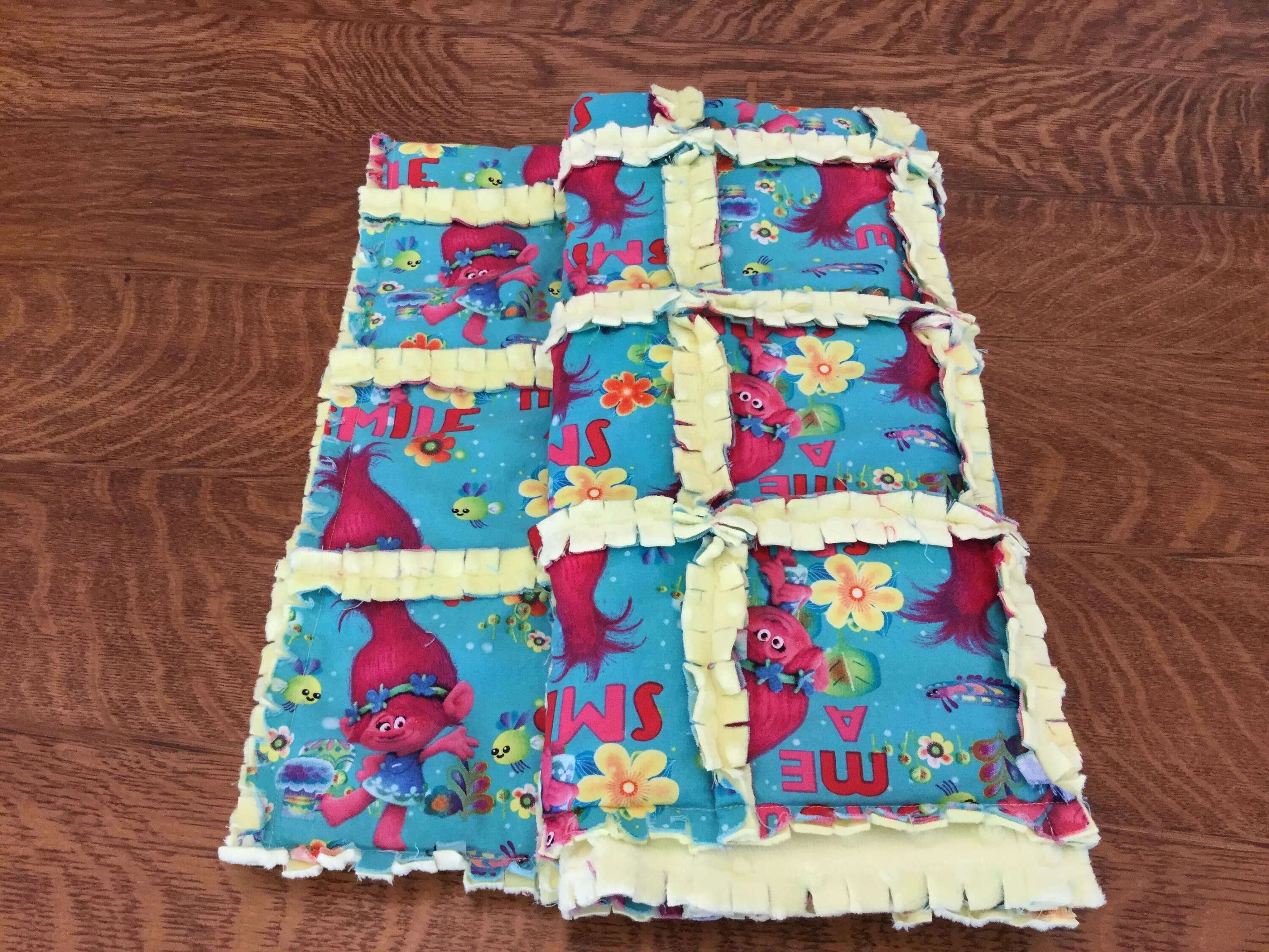 Princess Poppy Troll Weighted Lap Blanket, Child 3 lb Weighted Blanket