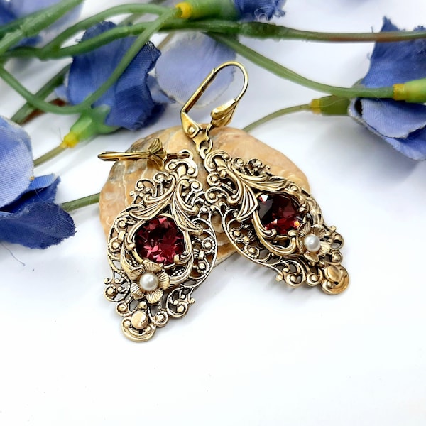 Pendientes colgantes victorianos de filigrana con cristal de amatista: estilo Art Nouveau