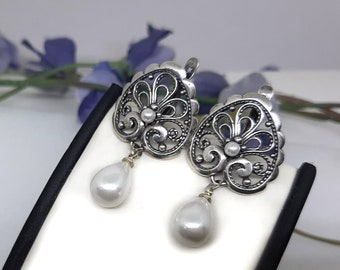 White pear Art Deco antique silver earrings Pearl dangle filigree silver earrings Pearls antuque silver earrings Victorian wedding earrings