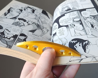 3D Printed Thumb Page Holder: Book Lover Gift, Reader Accessory