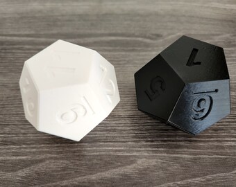 3D 12-Sided Die Box, D12 Dodecahedron Dice Storage Box and Counter