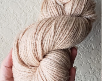 Avocado Dyed Wool Yarn, Naturally Dyed Worsted/Aran Weight 114g/232.5yd - Pale Blush Pink