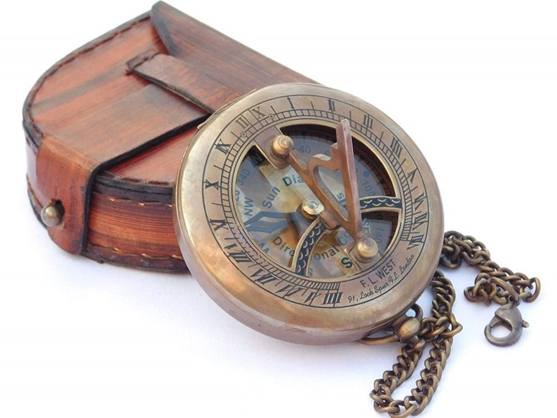Personalized Compass Engraved compass Wood Box / Leather Pouch Wedding gift, Birthday Gift, Groomsmen gift, Mens Gift, Mother's day Leather Pouch