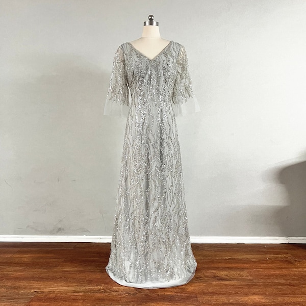 Gorgeous Grey Mother of the Bride Dress with Long Sleeves Prom Dress