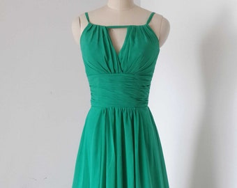 Spaghetti Straps Green Chiffon Long Bridesmaid Dress