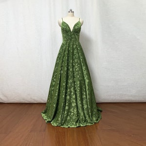 Moss Green Floral Prom Dress 2022 Ball Gown Spaghetti Straps Long Evening Dress with Pockets