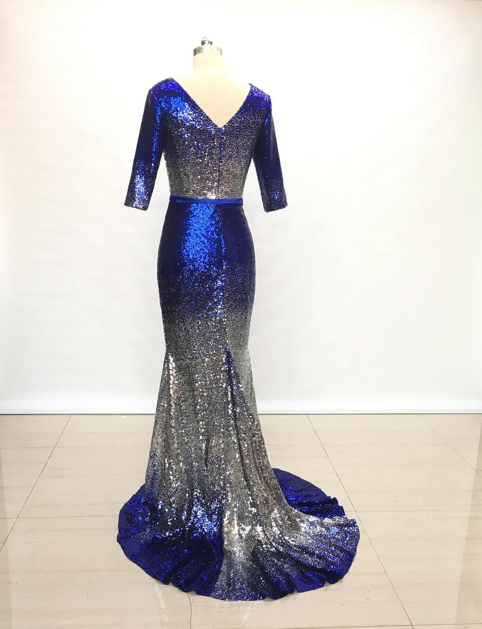 Mermaid V Neck Slit Sequin Royal Blue Evening Dress With Train