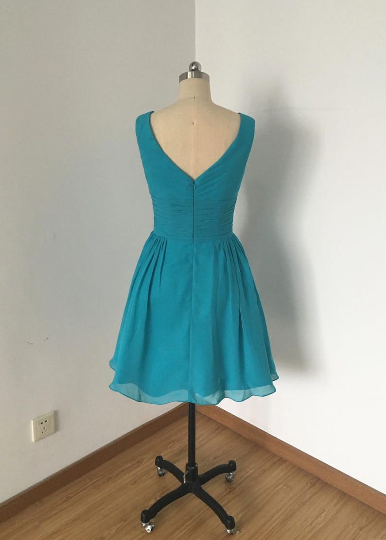 V-Neck Teal Chiffon Short Bridesmaid Dress image 2