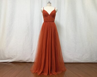 Burnt Orange Tulle Bridesmaid Dress 2021 Spaghetti Straps Boho