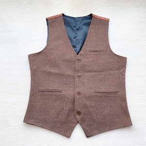 Brown Herringbone Tweed Suede Men's Vest Groomsmen Waistcoat V-neck 3 Pockets 4 Buttons
