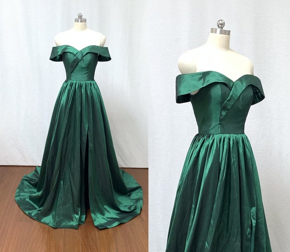 A-line off the Shoulder Sweetheart Emerald Green Taffeta Long Prom