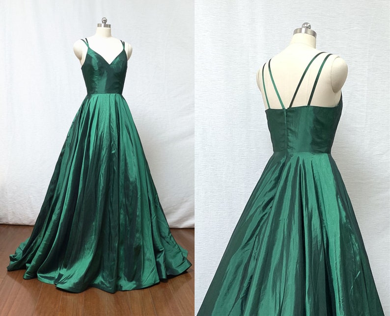 Ball Gown Spaghetti Straps Emerald Green Taffeta Long Prom Dress with Train image 1