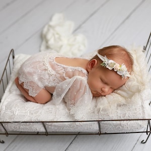 Newborn romper set, Baby romper, Baby girl romper, Ivory, Lace outfit, Newborn girl outfit