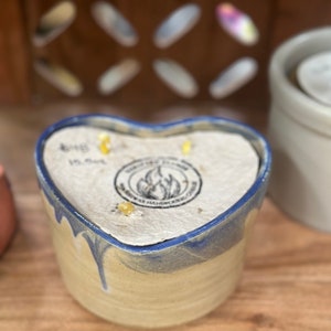 100% Beeswax Candle | Hand Poured + Non-Toxic | Reclaimed Heart Shaped Ceramic Pottery Dish | Candles in Pottery
