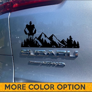 Sticker Iron Giant, Trees and Mountain, afbeelding auto-embleem, sticker voor kofferbak, Subaru