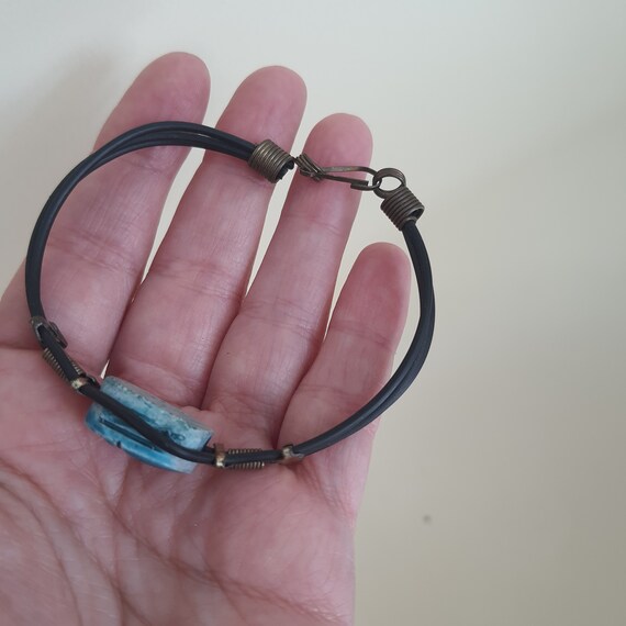 vintage egyptian blue scarab bracelet - image 3