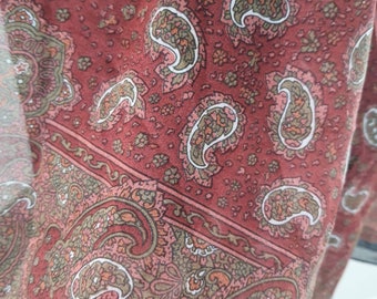 Vintage 70s paisley scarf woman scarf