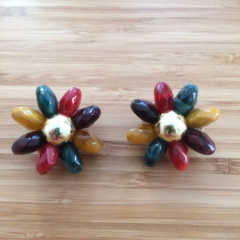 Vintage 80s clip on earrings daisies statement clip ons