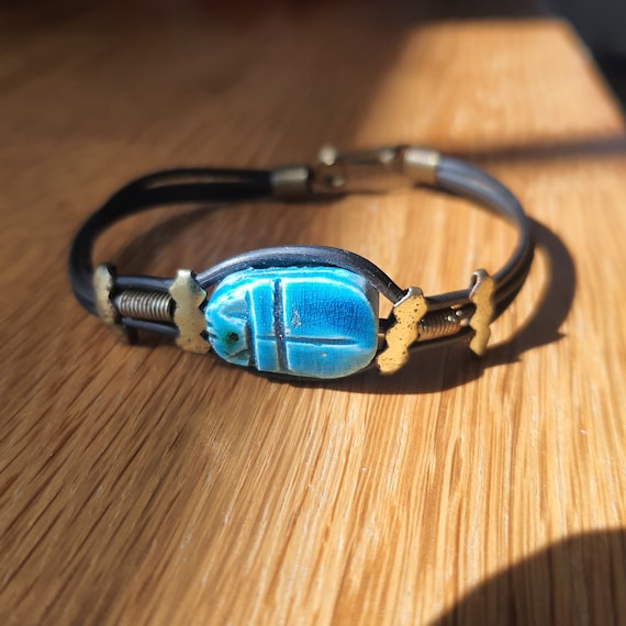 vintage egyptian blue scarab bracelet - image 6